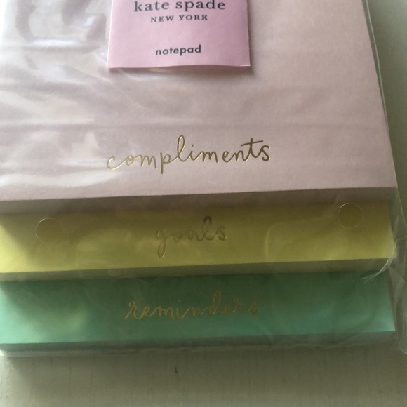 Kate Spade New York -Compliments, Goals, Reminders Stacked Notepad (NWT) - Picture 4 of 7